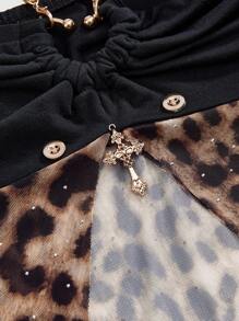 ROMWE J-Fashion Y2K Gyaru Vintage Leopard Print Metal Chain Studs Halter Crop Top For Women - Brown - View 4