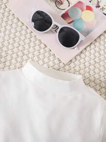 SHEIN 新款女童春秋派对装，优质背心+阔腿裤+长袖T恤三件套，户外休闲三件套，粉色无袖纽扣背心+舒适中高领针织上衣+阔腿裤，欧美时尚酷女孩时尚简约设计童装 - 巧克力棕 - 查看 3