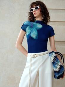 Arave Women's Pleated Tie-Dye  Floral Print High Collar Slim Fit Short Sleeve Elegant Commuting Top,Summer Outfits For Women,Summer Tops,Graphic Tees,Women Summer Clothes,Going Out Tops Women,Summer Tops For Women,Cute Summer Top,Rave Outfits,Blue Top,Cute Tops,Summer Tops Women,European Summer, Blue Top Women, Blue Flower Top, 3d Flower Top, Knit Top Women, Mesh Tops For Women - Blue - View 5