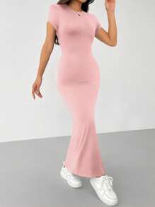 SHEIN PETITE 女士圆领修身短袖连衣裙，适合春夏季日常穿着 - 粉色 - 查看 4