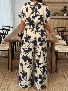 Breezaya 大码女式随机花卉印花蝙蝠袖宽松连体裤 - 彩色 - 查看 2