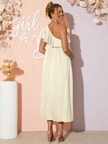 Loomaby Robe élégante pour femmes enceintes avec encolure asymétrique volantée de couleur unie - Nude - Voir 2