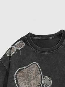 ROMWE MEN Street Life T-shirt à manches courtes décontracté et ample avec impression de slogan pour homme, présentant une décoration de patch asymétrique unique pour une esthétique d'avant-garde, convenant à un style de mode décontracté et moderne - Noir - Voir 4