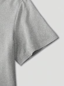 Manfinity Homme Plus Size Men's Gray Plus Size Crew Neck Short Sleeve Casual T-Shirt For Summer
