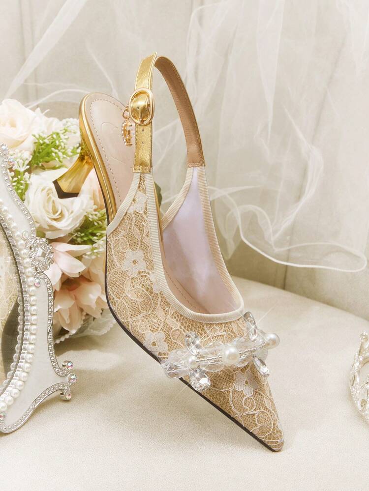 CUCCOO HITCHD Zapatos de tacón de gatito con puntera elegante y romántica, con detalles de flores 3D, perlas y strass brillantes, en color champán/dorado, de encaje y piel sintética, adecuados para bodas, eventos formales y fiestas