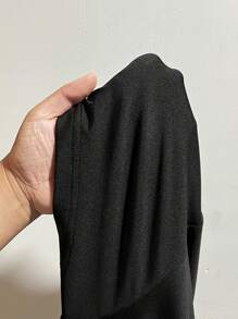 Solflare Plus Size Short Sleeve Square Neck Floral Ruffle Hem Romper With Built-In Shorts And Phone Pocket, Versatile Casual Wear For Daily Outings, Spring/Summer - Black - View 7