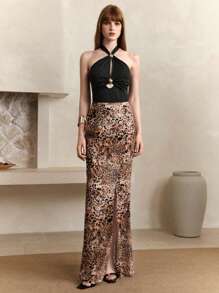 Aveloria Bodysuit de uma Peça Elegante com Decote Halter, Costas Abertas e Sem Mangas, em Cor Sólida e Franzida - Preto - Visão 4