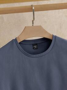 Manfinity VCAY Men Letter Patched Detail Tee, Summer - Dusty Blue - View 7