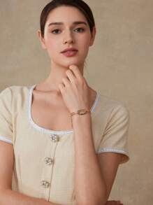 MOTF PREMIUM 18K GOLD PLATED CZ STONES CONNECTING CLASP CHAIN BRACELET, MINIMALIST STYLE