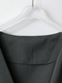 Franclia Plus Size Women Stylish Embroidered V-Neck Sleeveless Cropped Top And A-Line Shorts Set Graduation,Back To School,Teacher Outfits For Women