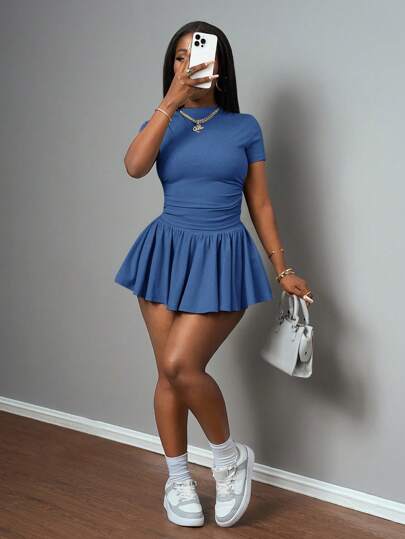Slaydiva New Spring And Summer Casual Basic Style, Sports Style, Simple Round Neck, Short Sleeves, Pleated Short T-Shirt On Both Sides + A Swing Umbrella Skirt, Short On Both Sides, Front And Back, Medium Length, Light Gray Ribbed Knitted Fabric Women's Two Pieces Set Blue