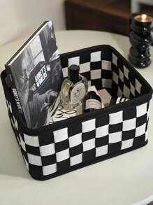 1PC Handmade Checkerboard Pattern Felt Desk Organizer Storage Bag Basket Desktop Modern Storage Pouch For Cosmetics Skin Care Products Sundries Storage Black And White Grid Creative Storage Bin For Toys Home Decor Office Supplies