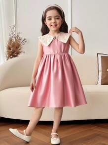 SHEIN Vestido casual cómodo sin mangas de cuello redondo con gráfico de collage para niña joven - Rosa - Ver 4