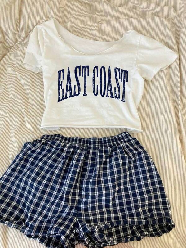 SHEIN EZwear 2pcs Women's Round Neck Short Sleeve Letter Graphic Casual Summer Short Crop Top And Shorts Set