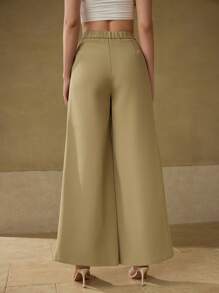 MOTF PREMIUM بنطال ذو جيوب مائلة مزين بخرز اللؤلؤ الاصطناعي