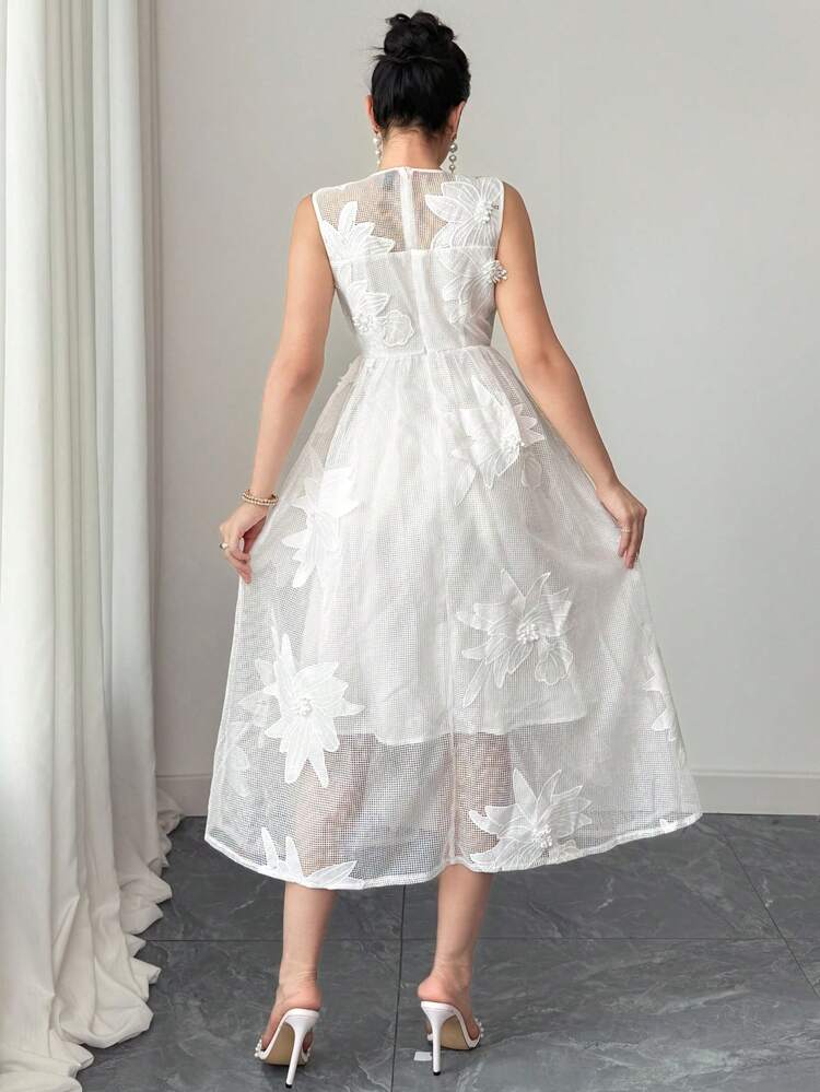 Women's Elegant Floral Lace Round Neck Sleeveless Mid-Length Dress