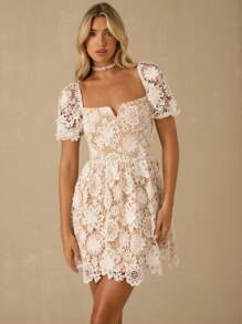 Enchnt 春夏浪漫女士夏季短袖蕾丝透视性感镂空领口优雅迷你连衣裙，甜美优雅，适合度假、约会、节日、派对、毕业典礼、婚礼宾客和海滩，舞会礼服，女士夏季连衣裙，女士太阳裙，夏季服装，优雅的派对连衣裙 - 白色 - 查看 5
