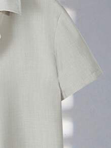 SHEIN Manfinity Dauomo Camisa informal y versátil para hombre de manga corta y unicolor