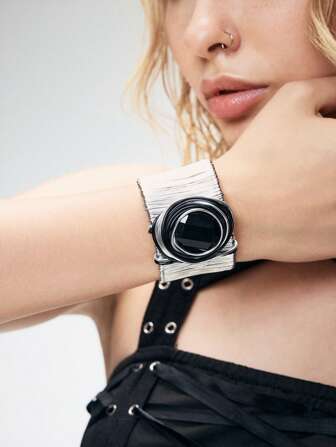 Grunge Punk 1pc Punk Rock Style Black Crystal Inlaid Metal Wire Open Bangle, Y2K Vintage High-End Elastic Braided Metal Bracelet, Versatile High-End Creative Personalized Cold Elegant Bracelet