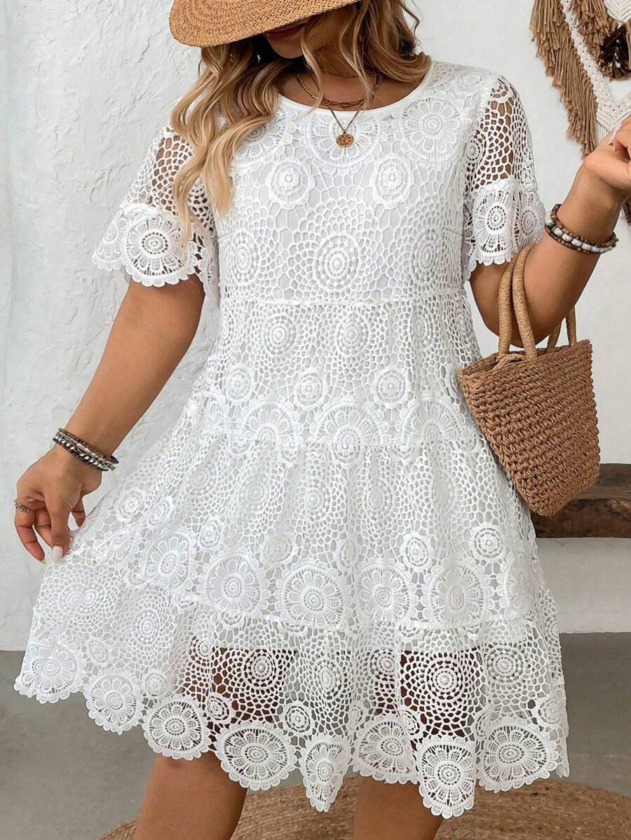 Flouryn 女式休闲度假蕾丝镂空喇叭形大码连衣裙 - 白色 - 查看 1