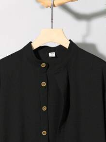 SHEIN 青少年男孩纯色单排扣短袖休闲纹理衬衫，舒适休闲学院风，百搭，柔软透气，适合日常穿着、上学、旅行、夏季海滩度假 - 黑色 - 查看 6