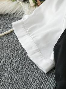 SHEIN Clasi Bộ 2 món thời trang nữ tính giản dị sang trọng cỡ lớn màu đen và trắng - Đen và trắng - Xem 5