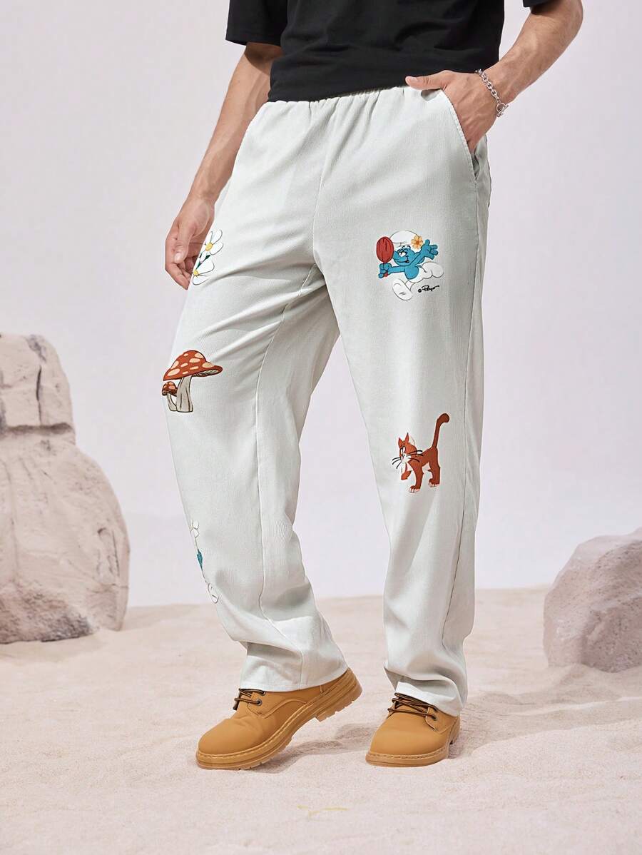 The Smurfs X SHEIN 男士卡通图案口袋休闲时尚裤 - 杏色 - 查看 1