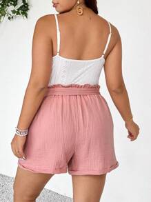 SHEIN Frenchy Conjunto de 2 piezas de talla grande con camiseta de encaje y parches y shorts de gasa con textura y bolsillo con lazo para vacaciones casuales, conjunto de ropa de verano para mujer - Rosa vieja - Ver 2