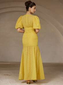 Aveloria Rosie Elegant Chiffon Cut-Out V-Neck Puff Sleeve Ruffle Bodycon Apricot Yellow Mini Dress - Yellow - View 4