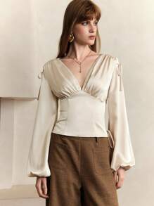 Ciel Poise Ciel Poise Áo sơ mi nữ bằng satin thanh lịch, gợi cảm, tay phồng, thiết kế thắt lưng, cổ chữ V, thiết kế dây đeo vai giúp thon gọn vòng eo, màu mơ, thích hợp cho mùa tựu trường, dành cho phụ nữ thanh lịch, trang phục công sở mùa thu thu. - Màu be - Xem 4