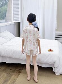 SHEIN Tween Girls' Casual Cartoon Bear & Bow Design Polo Collar Button Short Sleeve Top And Shorts 2pcs Pajama Set