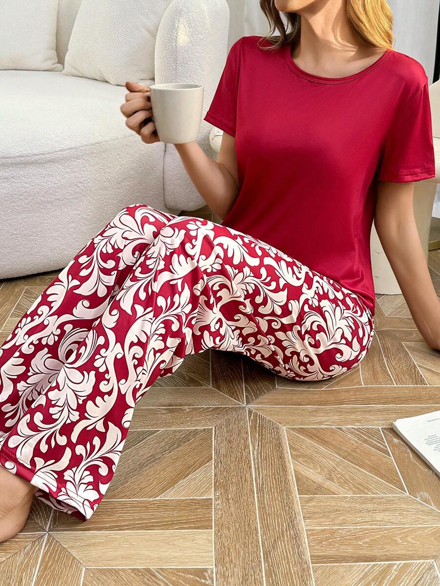 2件套女士休闲纯色圆领短袖上衣和印花裤睡衣套装