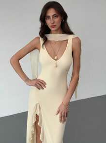 Aloruh 浪漫优雅的女士高开衩连衣裙，深 V 领设计，金属扣露背绑带，杏色