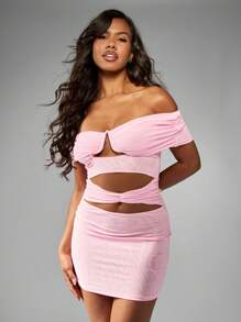 MISSGUIDED Off Shoulder Bodycon Cut Out Mini Dress Ruched Mesh Club Party Night Out Special Occasion Form Fitting Dress Fashion Statement Piece - Pink - View 5