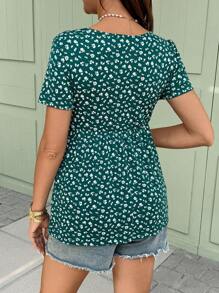 SHEIN Ditsy Floral Maternity Nursing Round Neck Short Sleeve Top Maternity Clothing Maternity Clothes Summer Maternity Tops Maternity Sets For Women, Maternity Floral Nursing Top