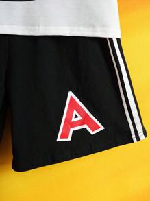 Astro Boy X SHEIN Conjunto de 2 piezas para niño preadolescente de camiseta de manga corta holgada con estampado de letras y dibujos animados, y pantalones cortos con cinta de color en bloque para el verano - Blanco y Negro - Ver 5