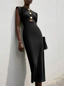 Aveloria Modichic Women's Hollow Metal Buckle Waist Exaggerated Shoulder Dress - Black - View 3