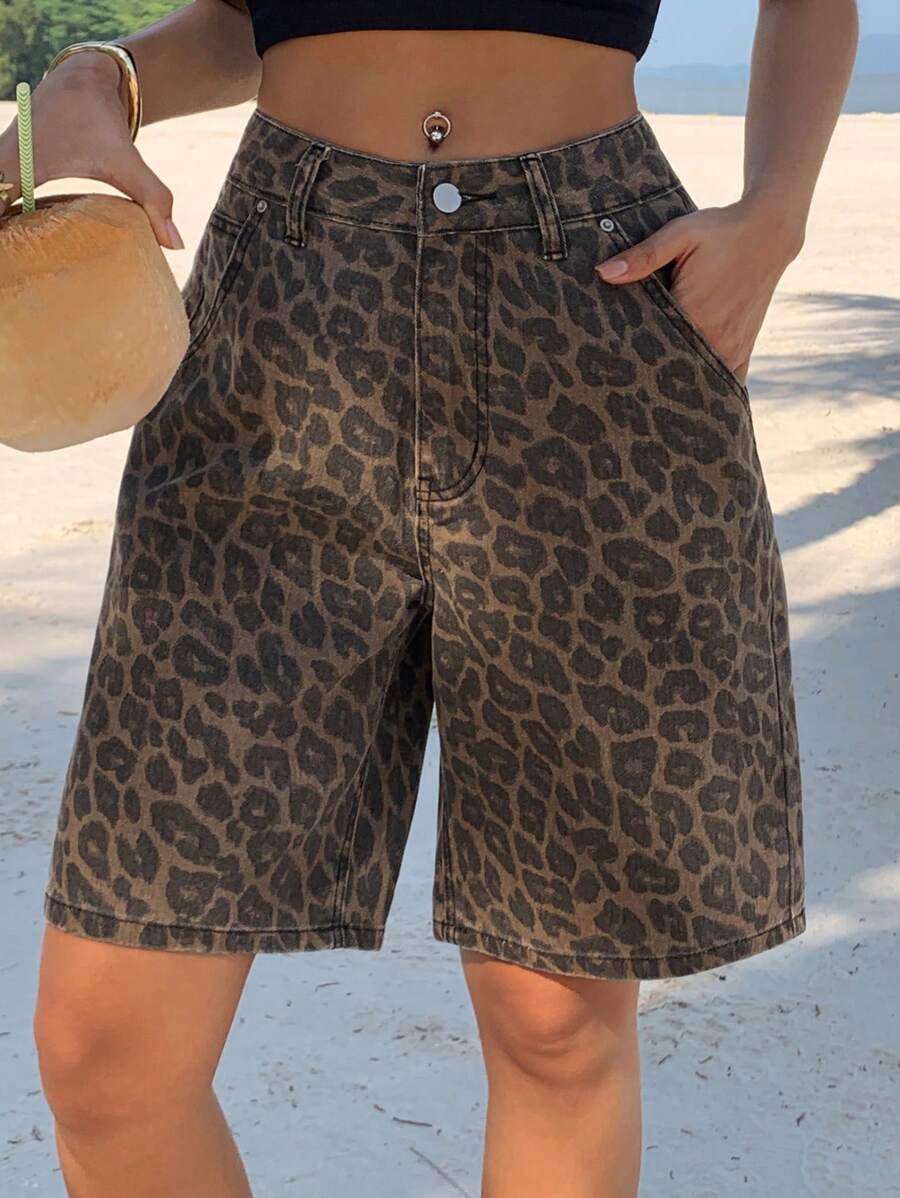 DAZY Women's Cat Whisker Bleached Straight 5-Inch Denim Shorts - Multicolor - View 1