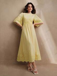 Anewsta New French Elegant Round Neck Patchwork Lace Ruffle 3/4 Sleeve Chiffon Slim Fit Midi Dress, Spring/Summer