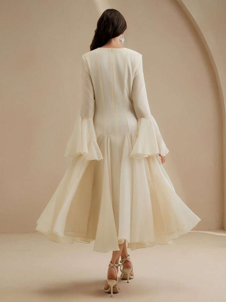 Elegant Milky White Long Sleeve A-Line Dress With Button Decor Bell Sleeves
