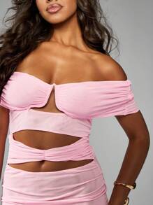 MISSGUIDED Off Shoulder Bodycon Cut Out Mini Dress Ruched Mesh Club Party Night Out Special Occasion Form Fitting Dress Fashion Statement Piece - Pink - View 6