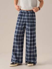 Manfinity VCAY Men's Casual Everyday Loose Fit Woven Plaid Elastic Waist Straight Leg Pants, School - Navy Blue - View 3