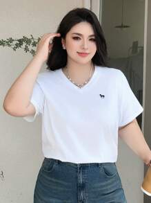 Dazy Plus Tricou alb cu mânecă scurtă, cu decolteu în V și broderie - alb - Vizualizare 4