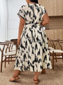 EMERY ROSE فستان طباعة مائية أنيق مقاسات كبيرة للسيدات، صاتان ياقة على شكل حرف V أكمام قصيرة بتصميم ربطة الخصر، مناسب للنزهات اليومية والعمل والمناسبات الراقية والحفلات