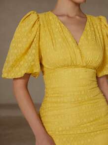 Aveloria Rosie Elegant Chiffon Cut-Out V-Neck Puff Sleeve Ruffle Bodycon Apricot Yellow Mini Dress - Yellow - View 2