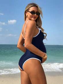 SHEIN Pregnant Women's Elegant Resort Monochrome Maternity One-Piece Swimsuit For Summer Beach Vacation