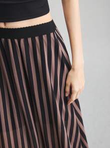 Ontre Falda larga de mujer de verano con rayas verticales contrastadas y transparente - Multicolor - Ver 4