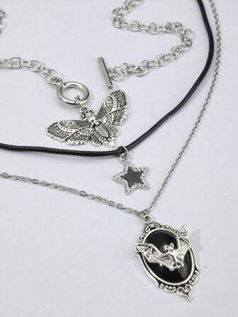 Fairycore 3pcs Vintage Gothic Bat, Star, Moth Pendant Necklace Set For Women, Halloween
