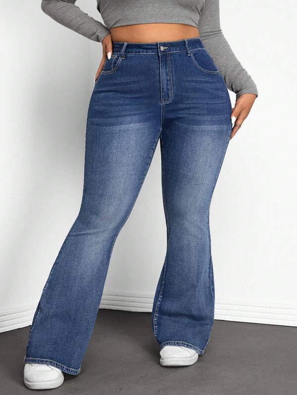 SHEIN CURVE+ Plus Size Casual Washed Fitted Flared Jeans