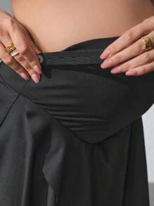 SHEIN Quần short yoga cho bà bầu cạp chun mới có thể điều chỉnh - màu đen - Xem 5